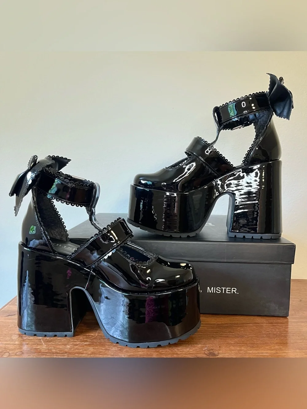 Killstar Pricilla Gothic Lolita Patent Platform Mary Janes w/ Scalloped Trim/Bow